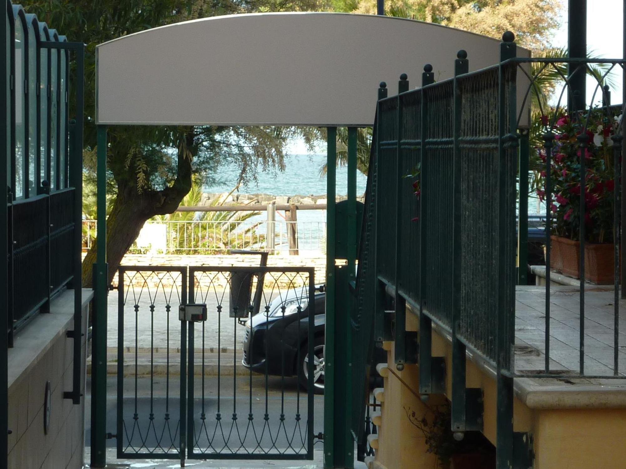 Beaurivage Aparthotel San Benedetto del Tronto Ngoại thất bức ảnh