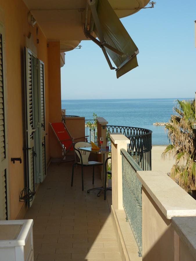 Beaurivage Aparthotel San Benedetto del Tronto Ngoại thất bức ảnh
