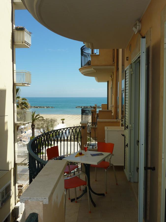 Beaurivage Aparthotel San Benedetto del Tronto Ngoại thất bức ảnh